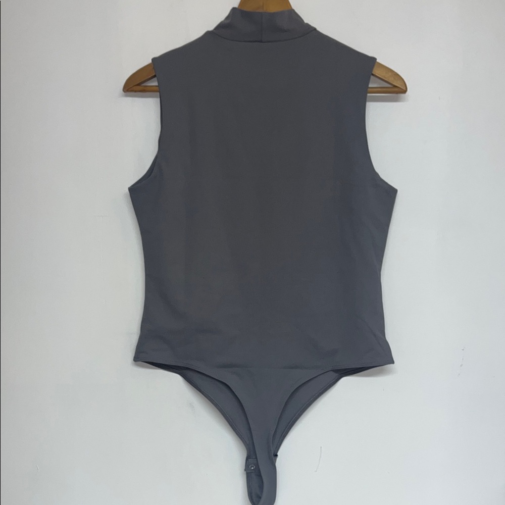 ReoRia XL Women’s Charcoal Sleeveless Bodysuit #bodycon #scuba #soft - Picture 5 of 7